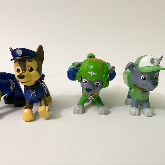 Lot of 11 Paw Patrol Figures Toys - Picture 8 of 13
